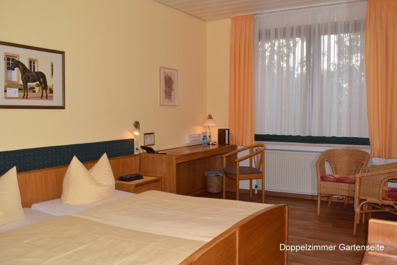 Hotel Am Pferdezentrum Vechta Buitenkant foto